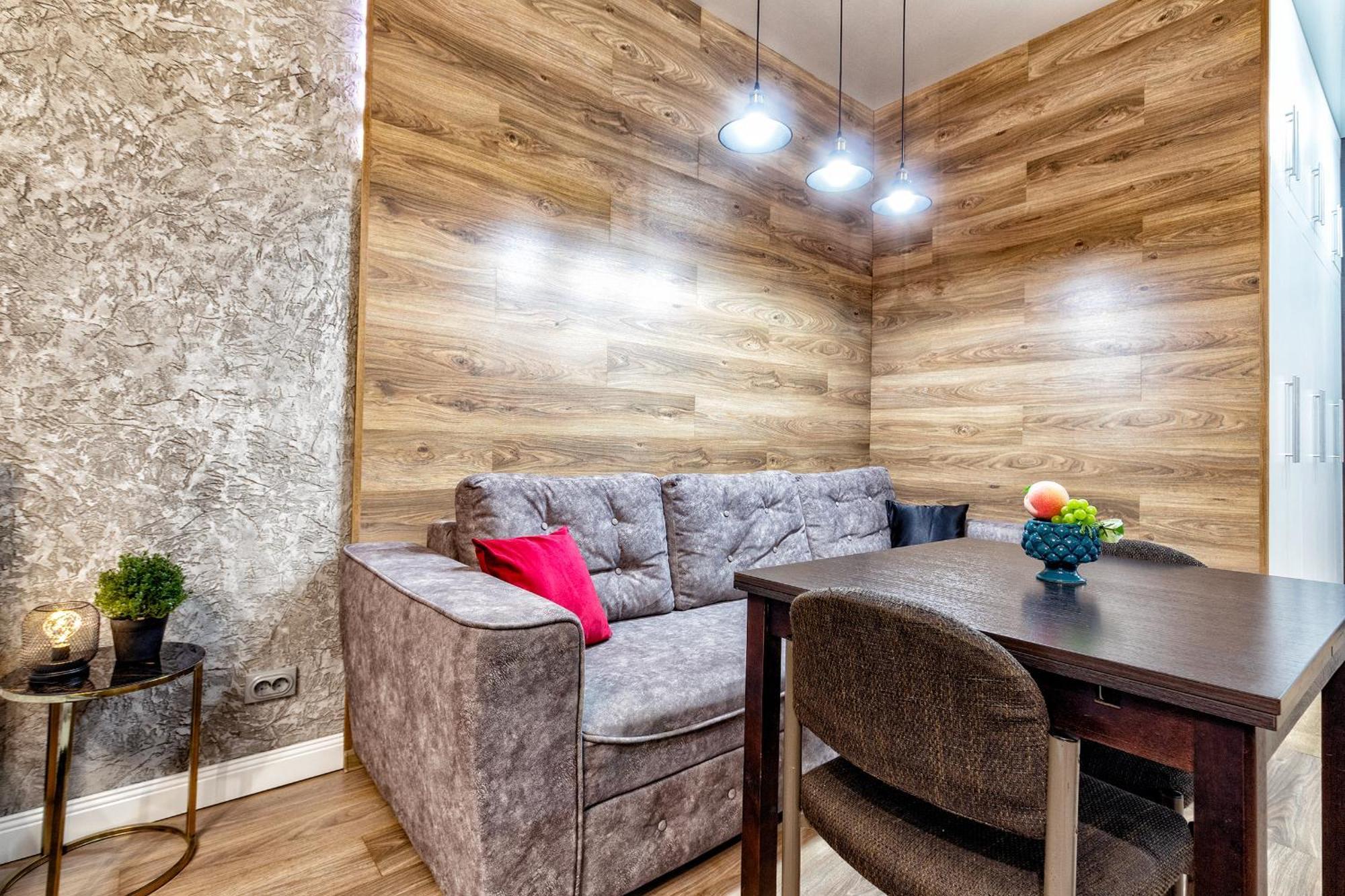 Студия С Дизайнерским Ремонтом В Элитном Доме Pavlodar Exterior foto