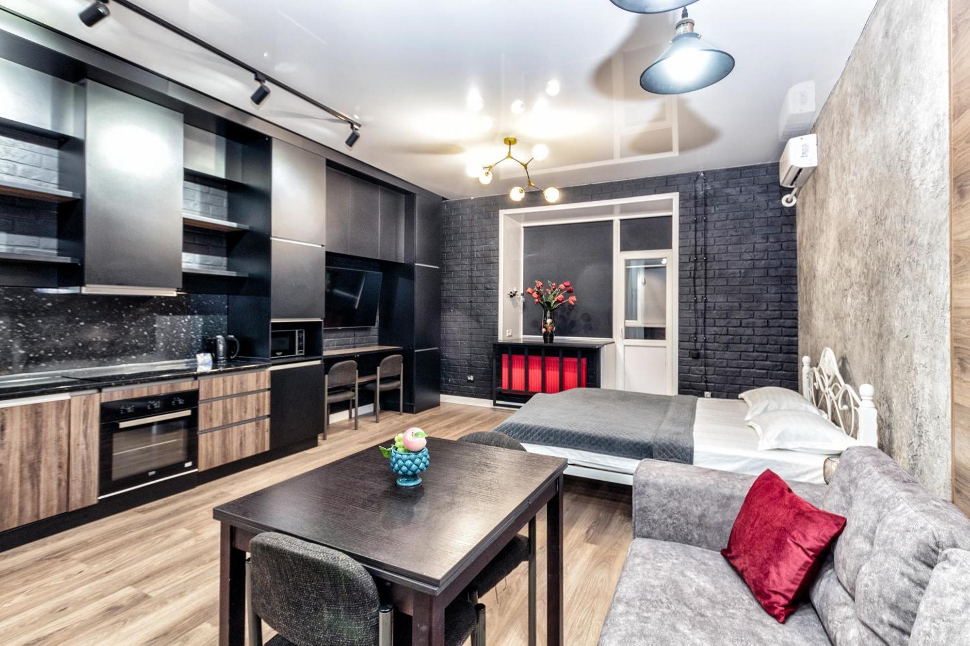 Студия С Дизайнерским Ремонтом В Элитном Доме Pavlodar Exterior foto