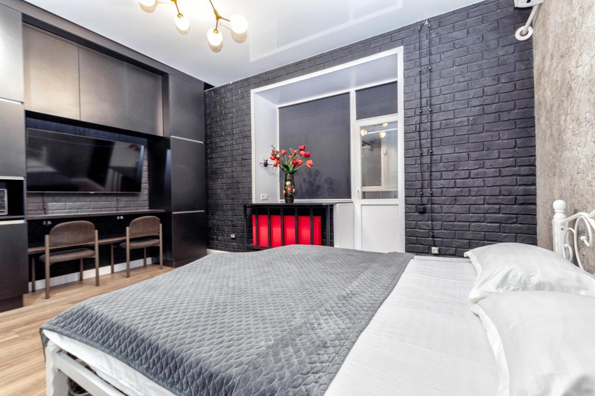 Студия С Дизайнерским Ремонтом В Элитном Доме Pavlodar Exterior foto